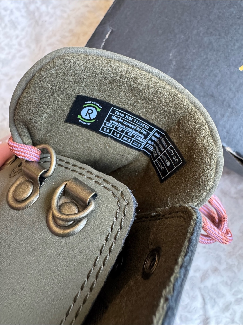 Teva Women’s Midform Boot - Picture 7 of 7